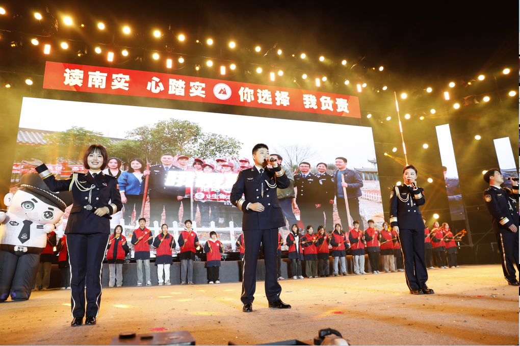 2d42653ff71a42a96438a223fcafd25a 2d42653ff71a42a96438a223fcafd25a